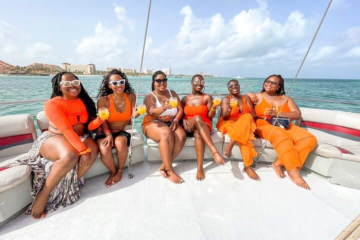 Premium Catamaran Afternoon Sail: Snorkeling and Lunch